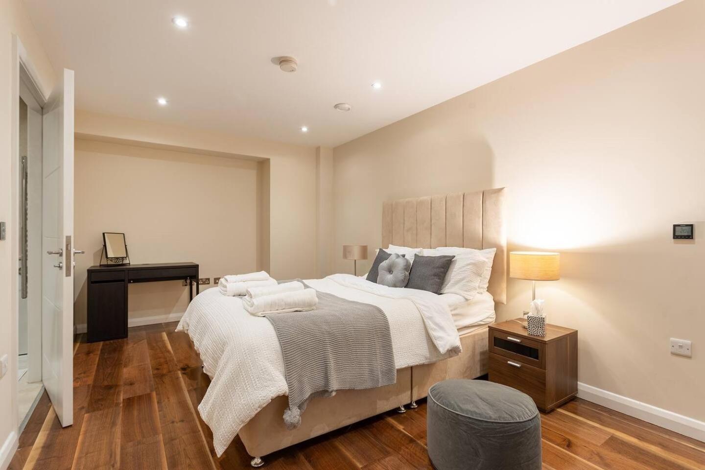 Luxury 3 Bedroom In Holborn Ciy Of * Londres